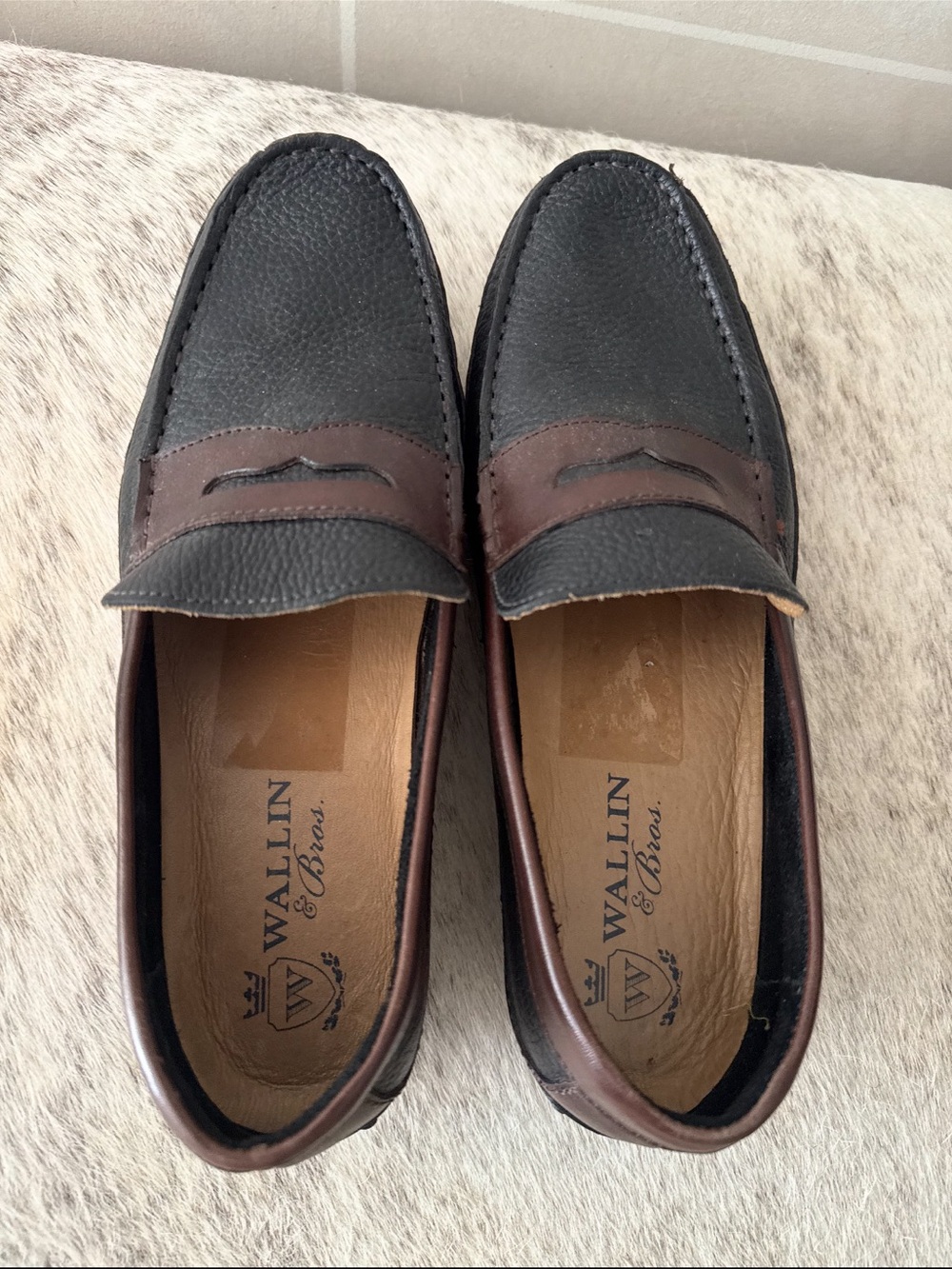 Wallin Bros Men's Black and Brown Leather Penny Loafers